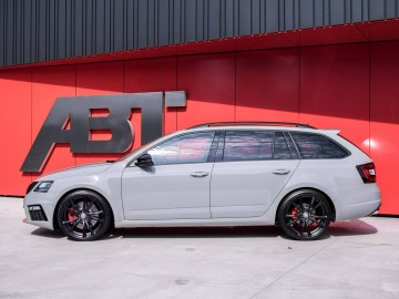 Skoda Octavia Combi RS &ndash; Nie tylko rodzinna